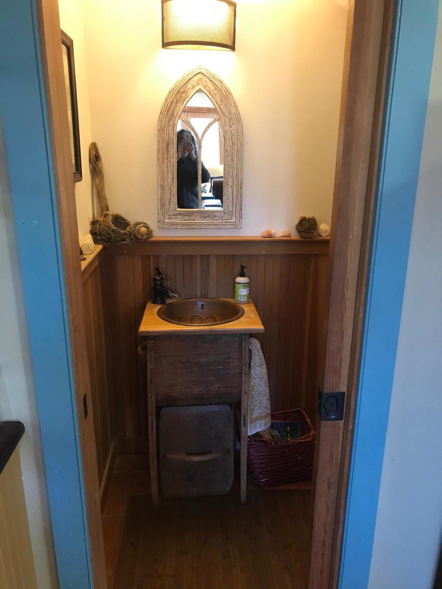 2101 Friendship Road Waldoboro, ME 04572 - Photo 20 of 62 Half Bath