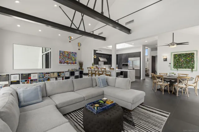 $22,995 | 3325 Caminito Daniella, Del Mar, CA 92014