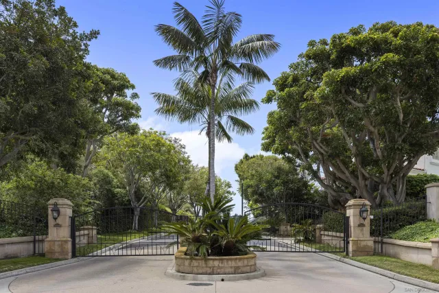 $22,995 | 3325 Caminito Daniella, Del Mar, CA 92014