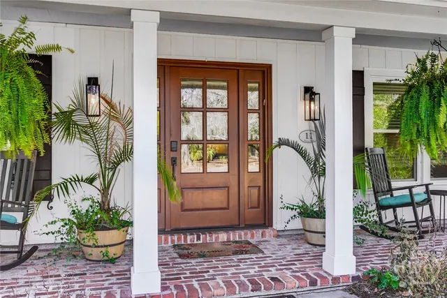 $575,000 | 11 Sutton Road, Savannah, GA 31419