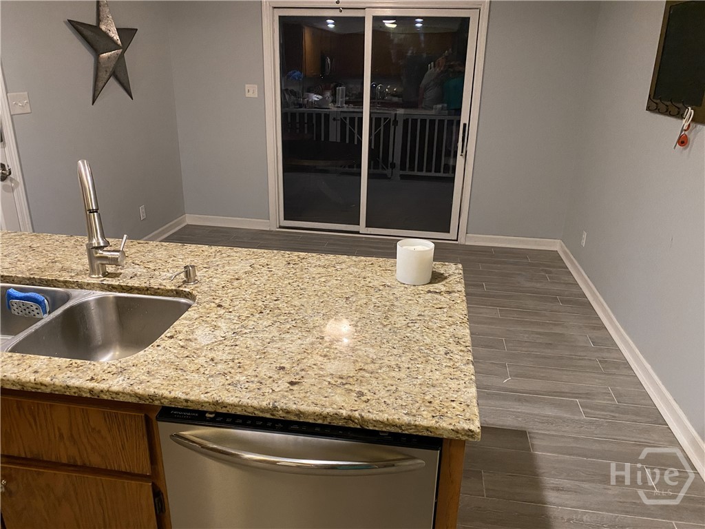 11 Sutton Road Savannah, GA 31419 - Photo 8 of 19