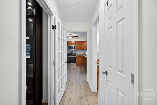 $575,000 | 11 Sutton Road, Savannah, GA 31419