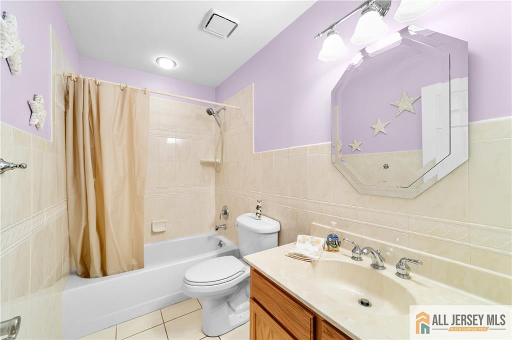 703B Croydon Road, Unit 703B Monroe Township, NJ 08831 - Photo 17 of 30 Gallery Image 17
