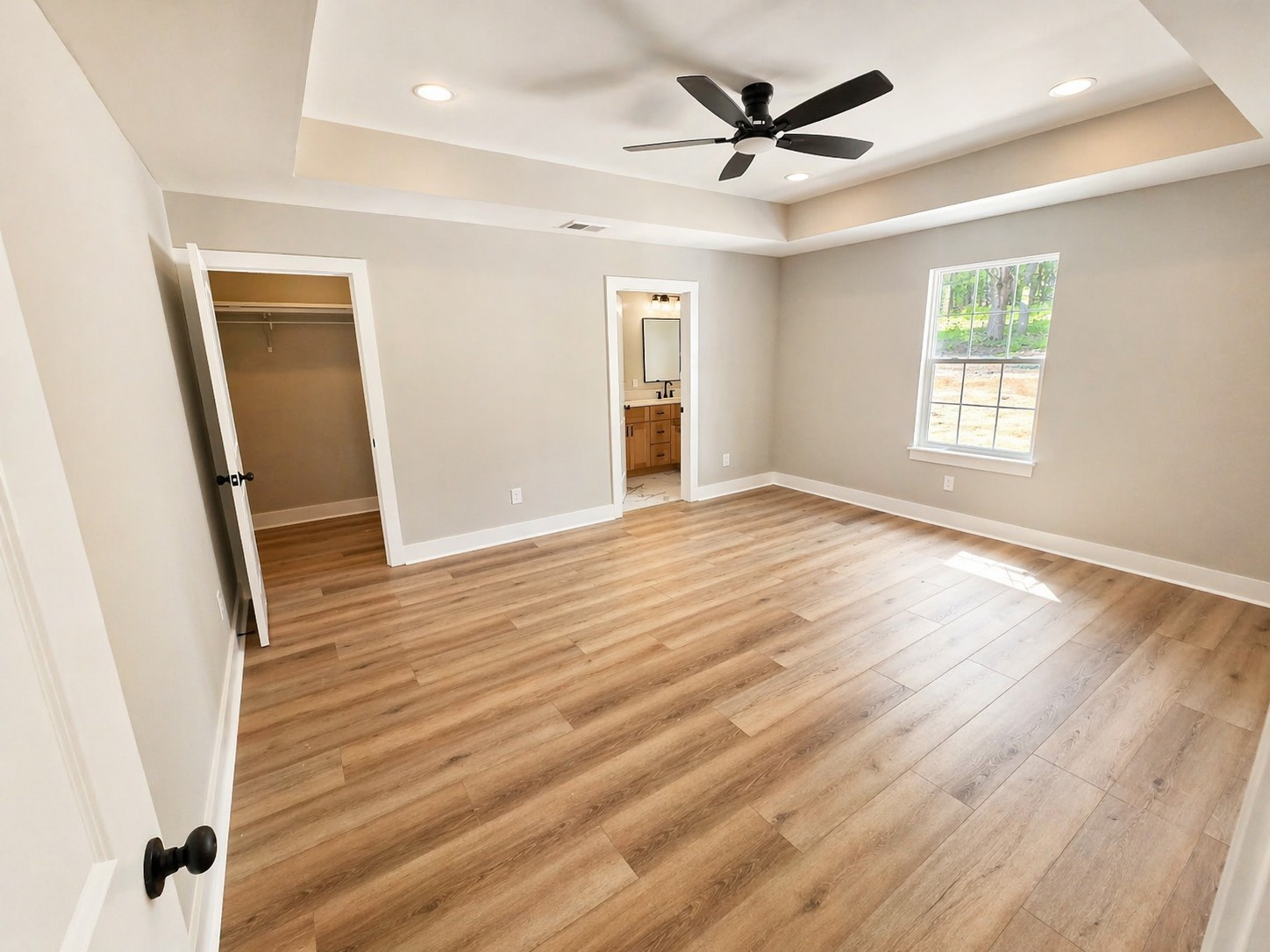4635 Chapel Hill Road Southside, TN 37171 - Photo 20 of 26 wooden floor in an empty room with a window