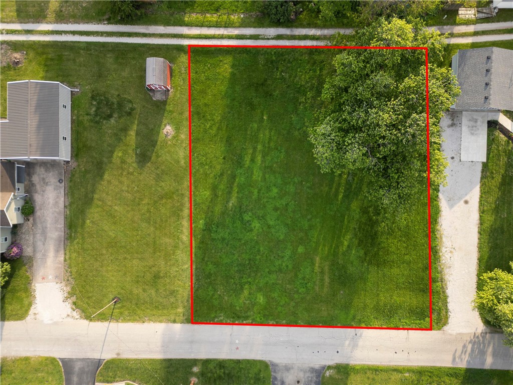 Lot 21-and Seminary Street Catlin, IL 61817 - Photo 3 of 6 a view of swimming pool from a balcony