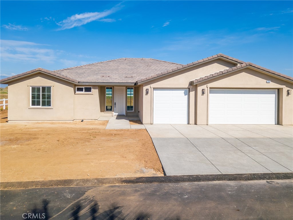 13744 Seven Hills Drive Riverside, CA 92503 - Photo 2 of 40