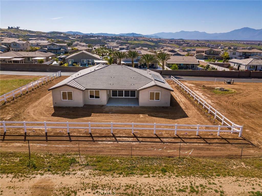 13744 Seven Hills Drive Riverside, CA 92503 - Photo 4 of 40