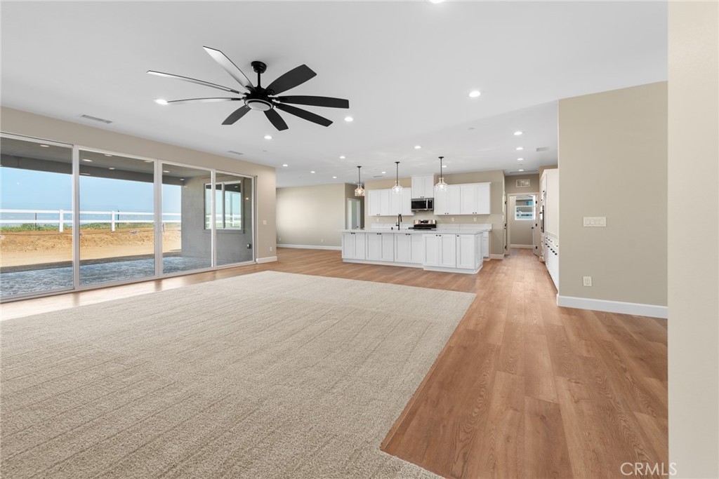 13744 Seven Hills Drive Riverside, CA 92503 - Photo 7 of 40