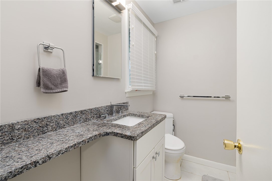 58 Rip Van Winkle Circle Warwick, RI 02886 - Photo 26 of 39