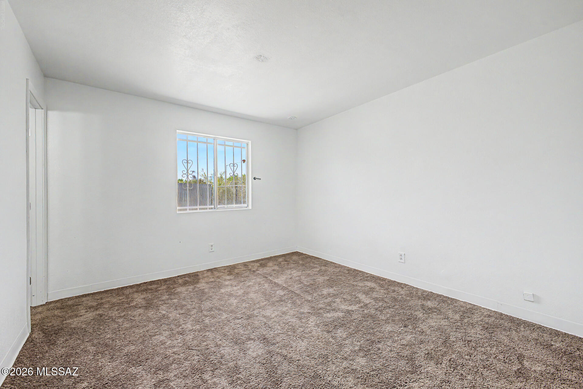 1427 East Silverlake Road Tucson, AZ 85713 - Photo 11 of 25 11-Silverlake