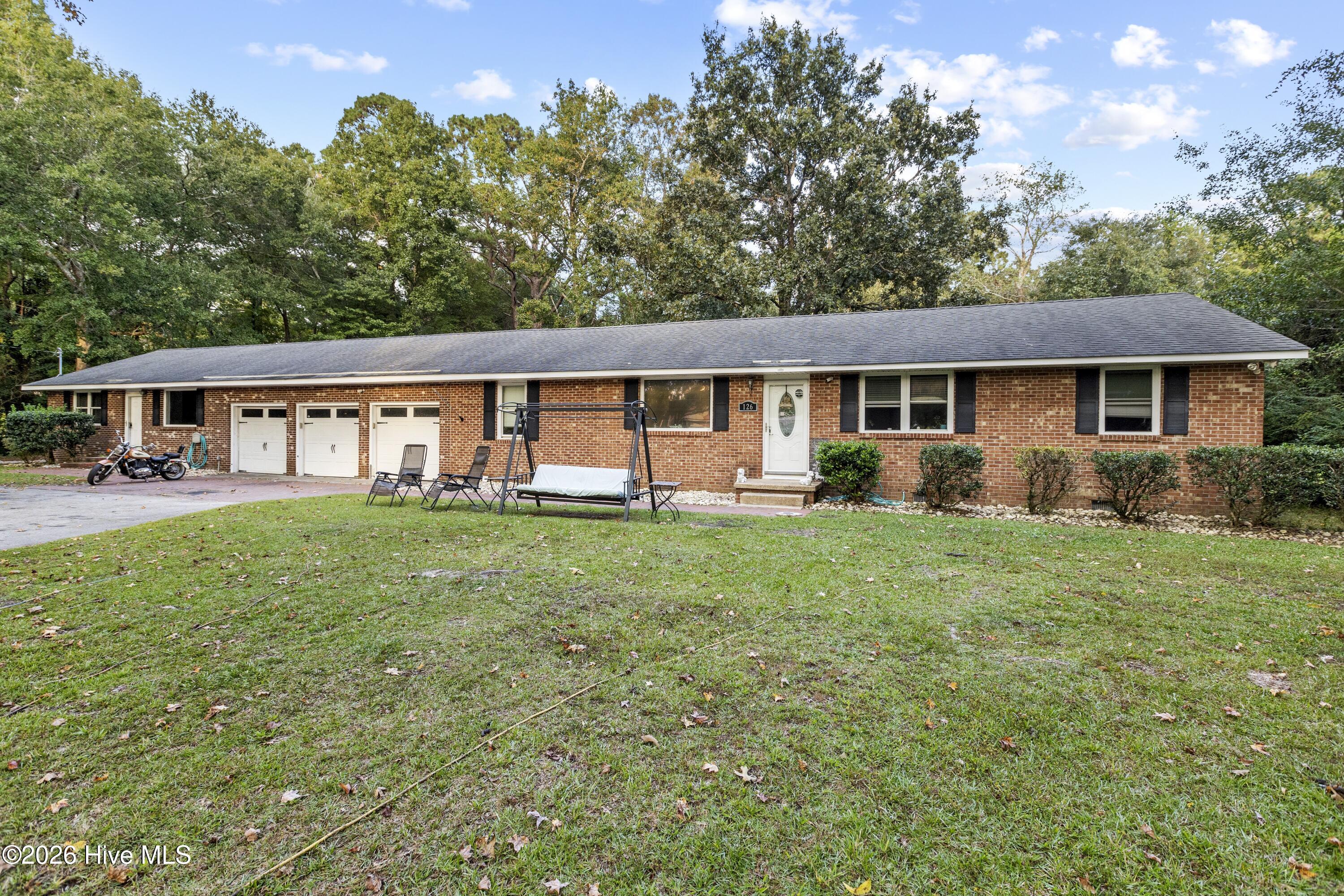126 Parkertown Road Hubert, NC 28539 - Photo 1 of 27
