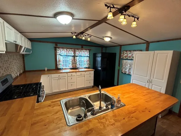 $99,900 | 1135 Old Homestead Road, Big Sandy, TN 38221