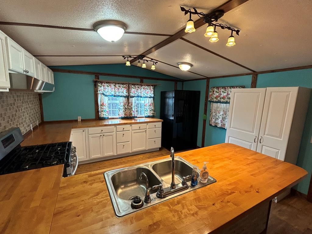 1135 Old Homestead Road Big Sandy, TN 38221 - Photo 13 of 22