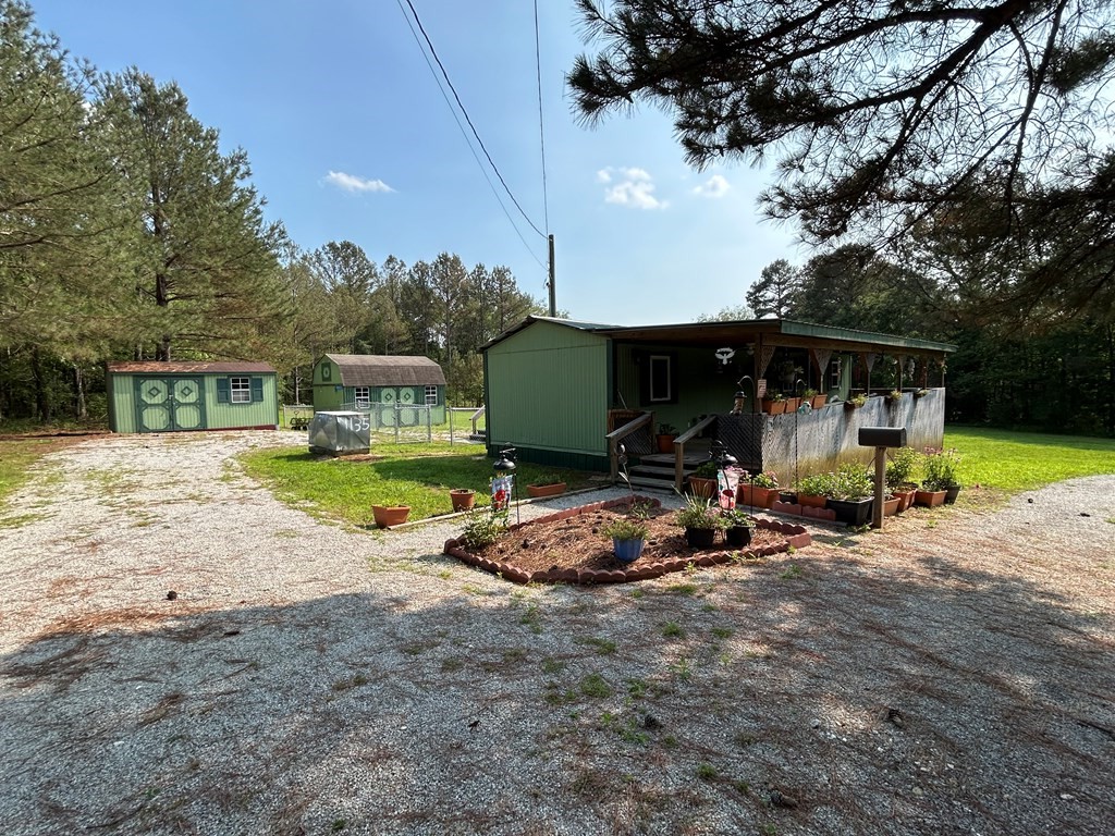 1135 Old Homestead Road Big Sandy, TN 38221 - Photo 4 of 22