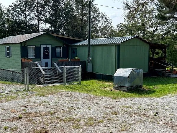 $99,900 | 1135 Old Homestead Road, Big Sandy, TN 38221