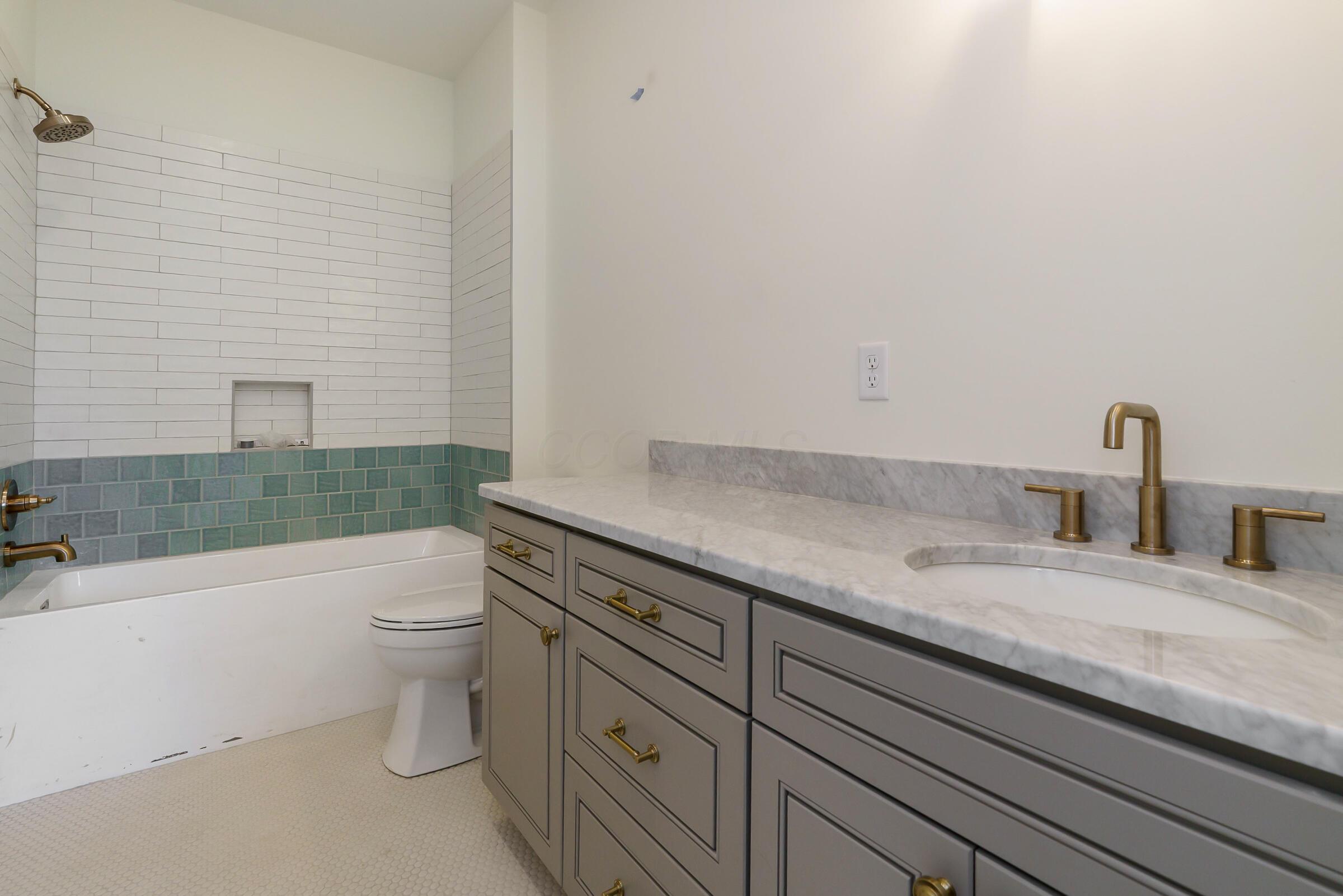 2673 Lane Road Columbus, OH 43220 - Photo 20 of 34 Progress Photo