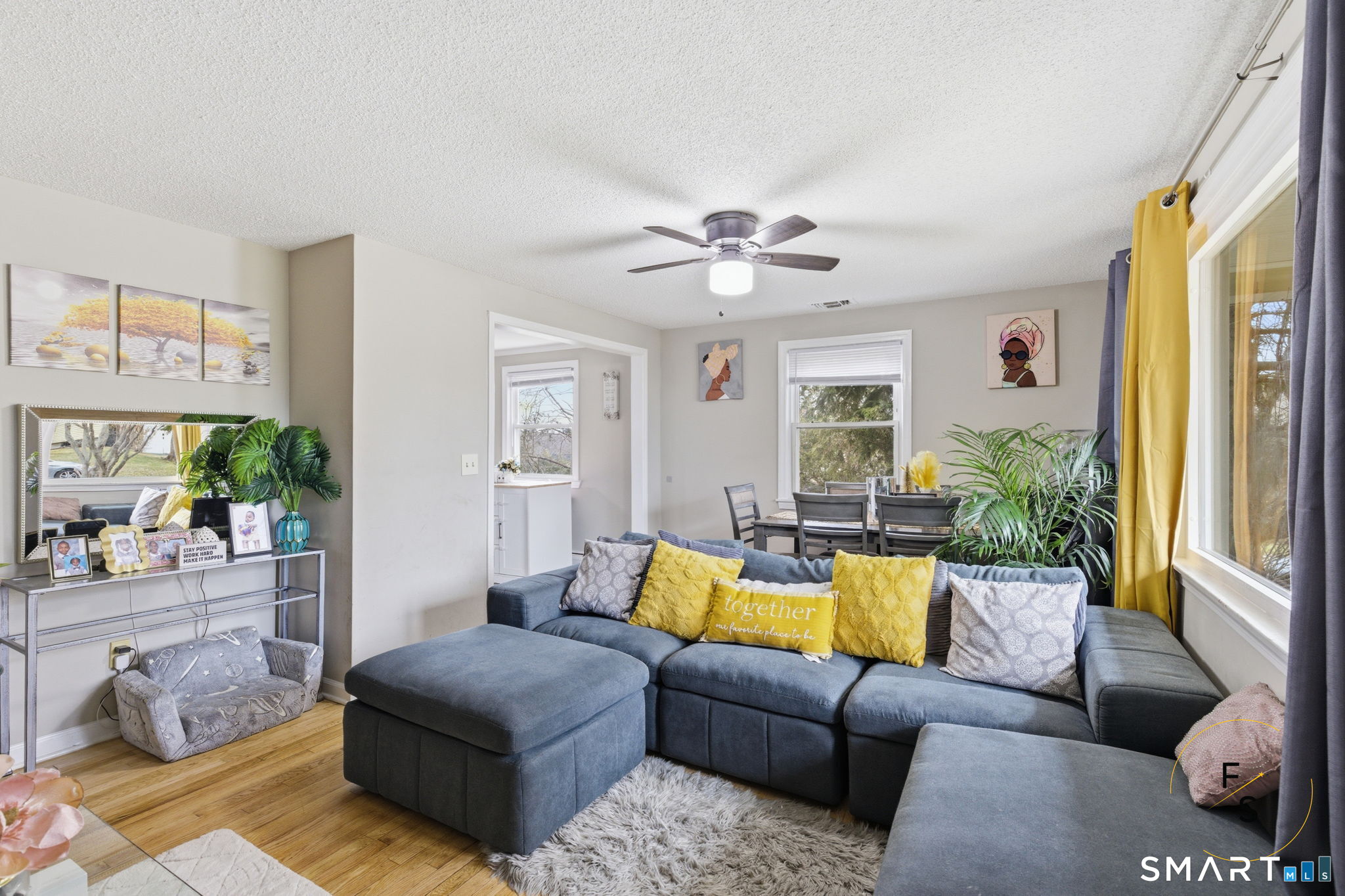 26 Martin Road Bristol, CT 06010 - Photo 4 of 30