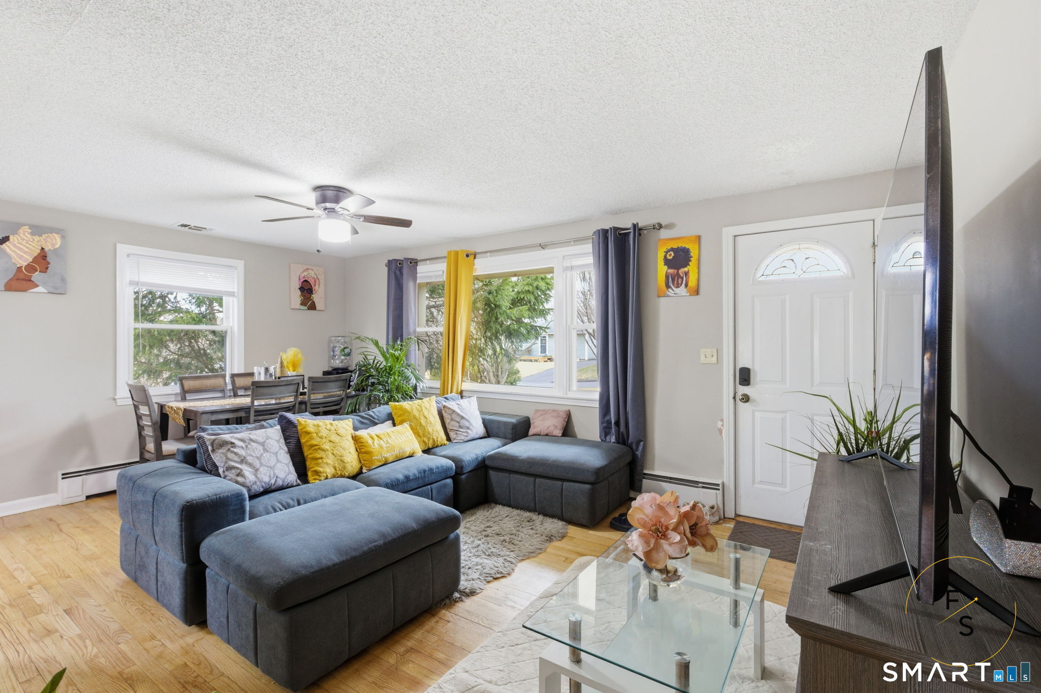 26 Martin Road Bristol, CT 06010 - Photo 5 of 30