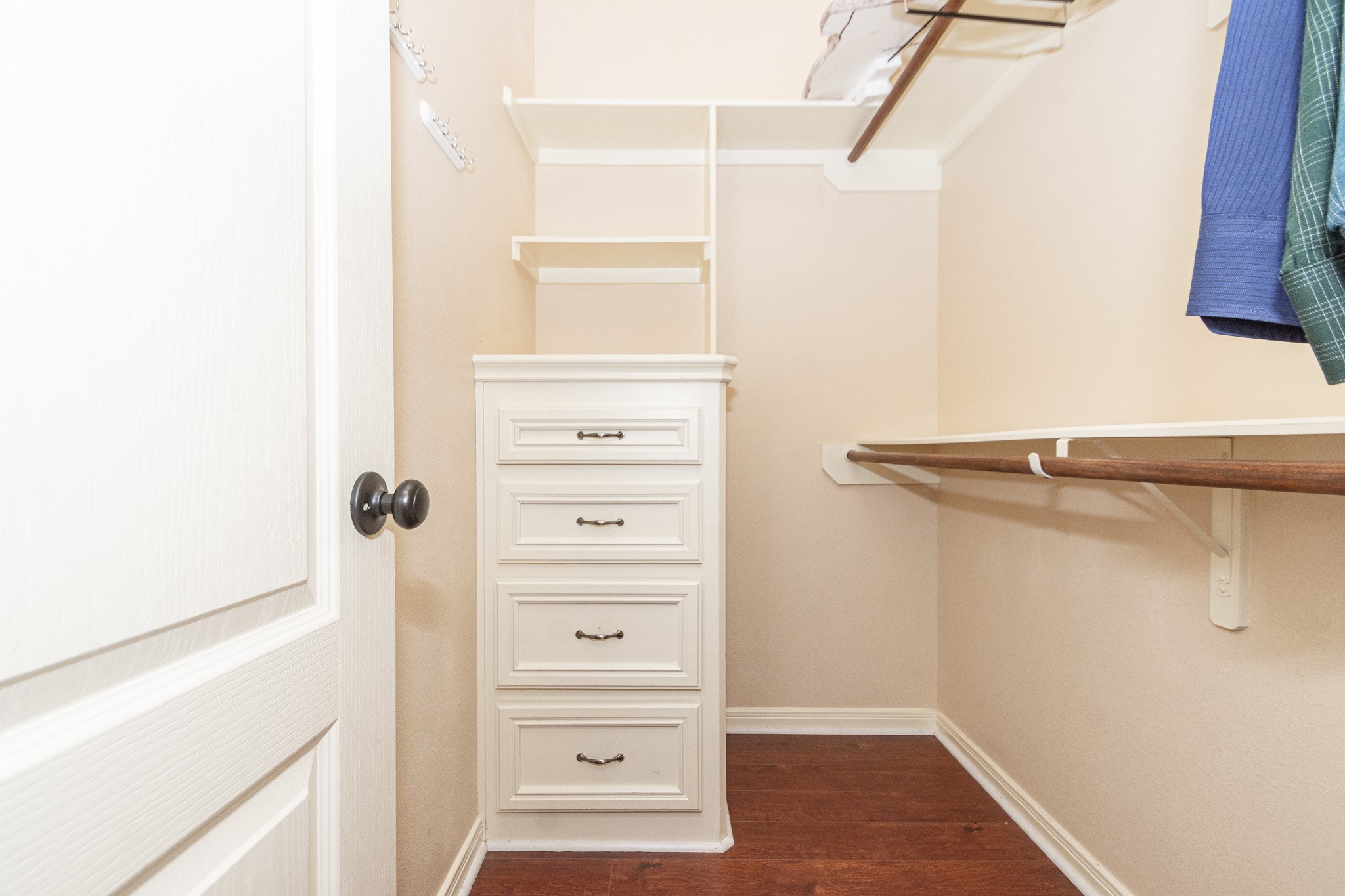 5 Shore Acres Circle Shoreacres, TX 77571 - Photo 23 of 38 a view of walk in closet with empty racks