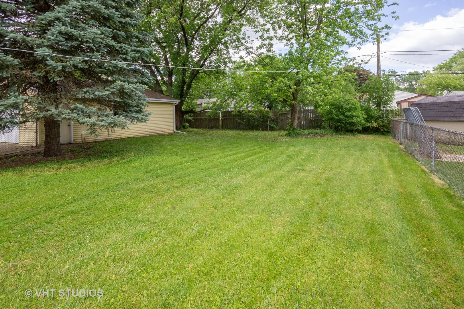 69 Sheffield Road Montgomery, IL 60538 - Photo 3 of 15