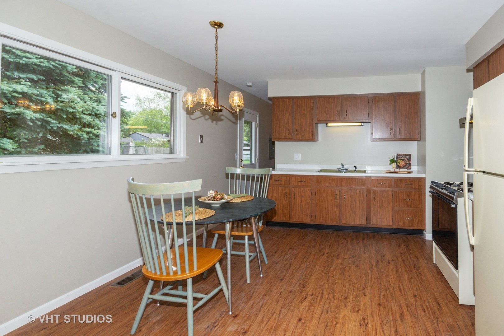 69 Sheffield Road Montgomery, IL 60538 - Photo 7 of 15