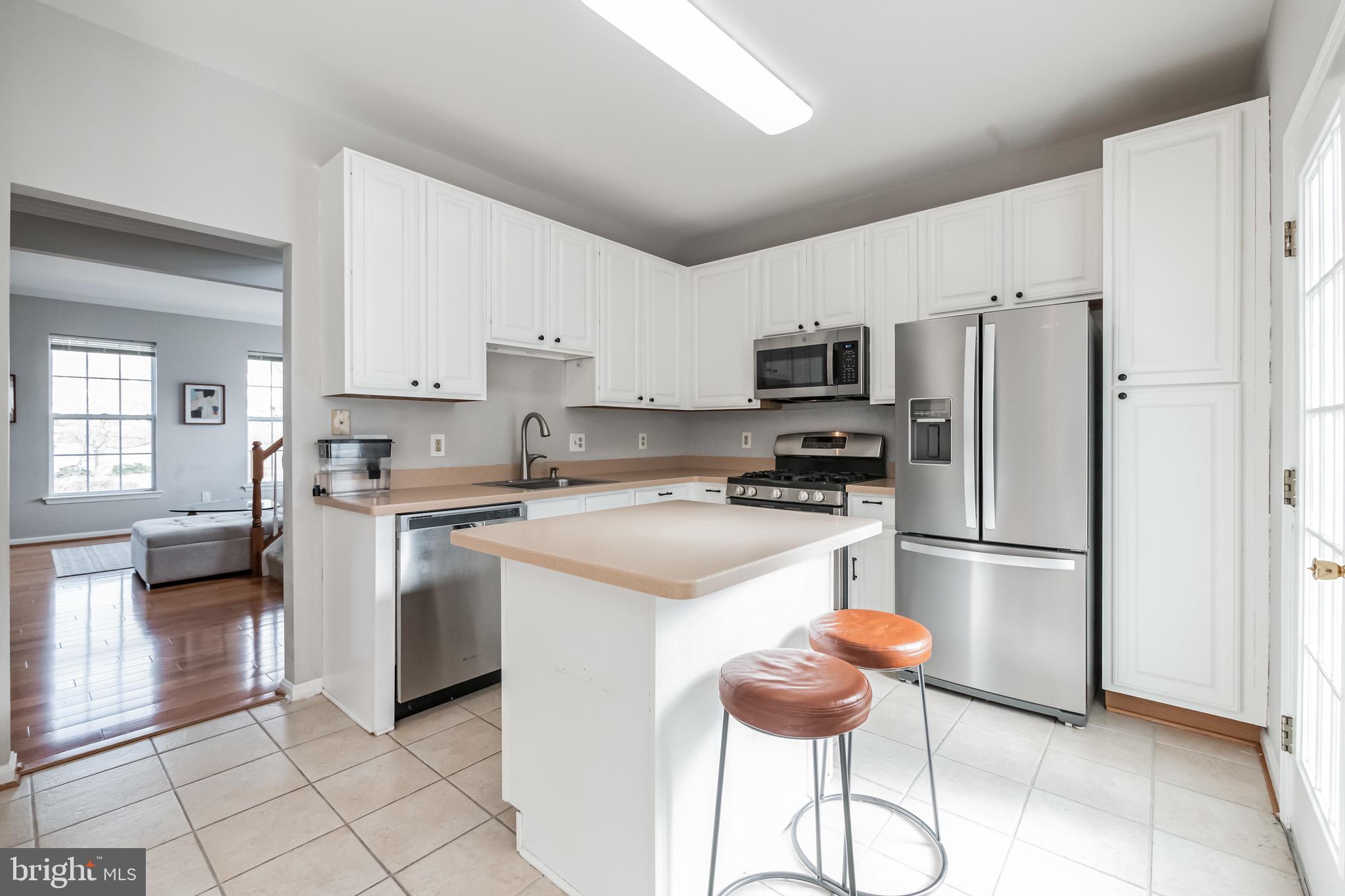 45545 Clear Spring Terrace Sterling, VA 20165 - Photo 11 of 28