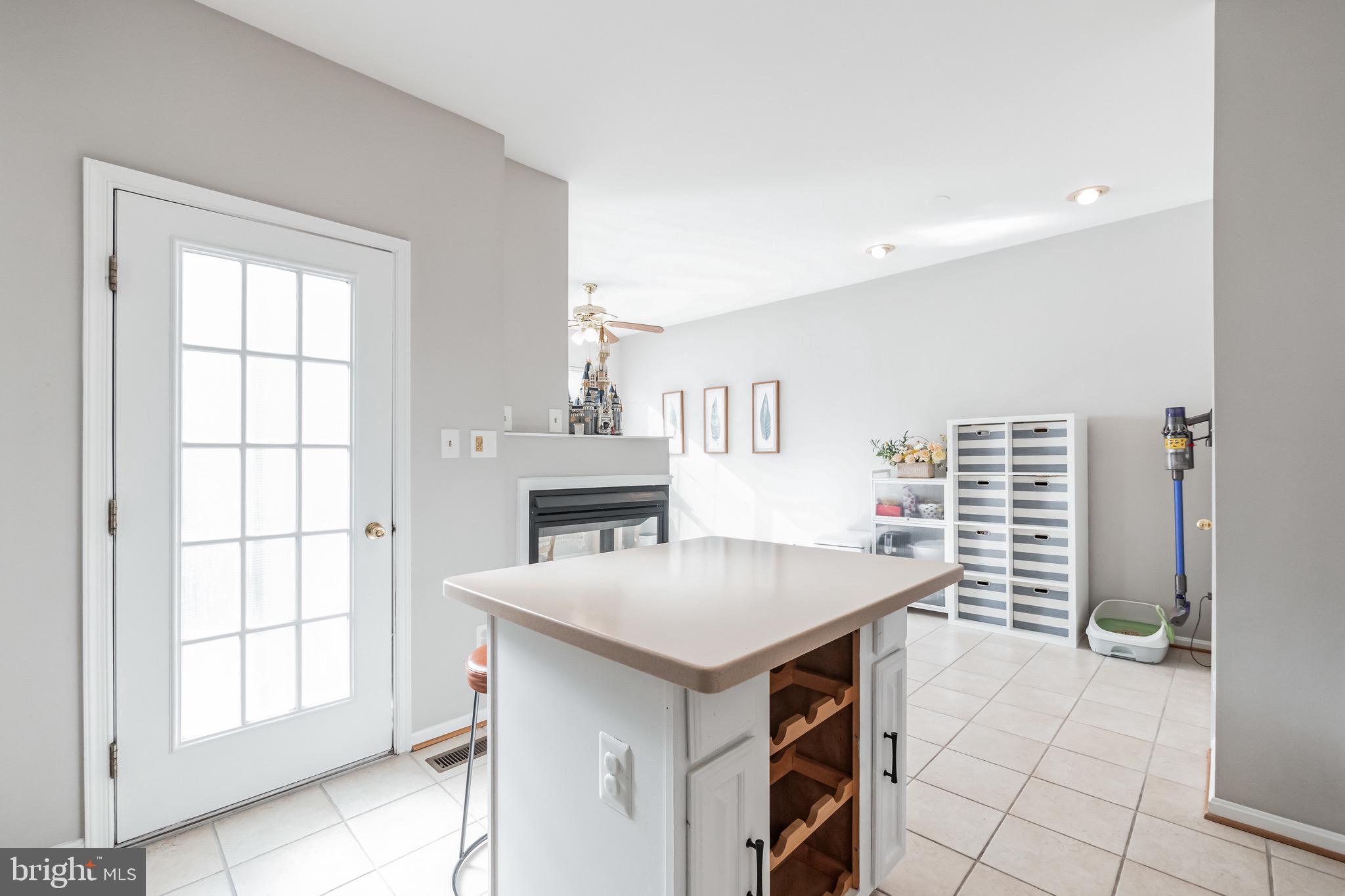 45545 Clear Spring Terrace Sterling, VA 20165 - Photo 15 of 28