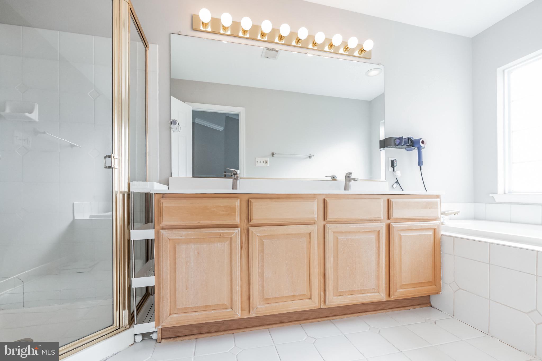 45545 Clear Spring Terrace Sterling, VA 20165 - Photo 19 of 28