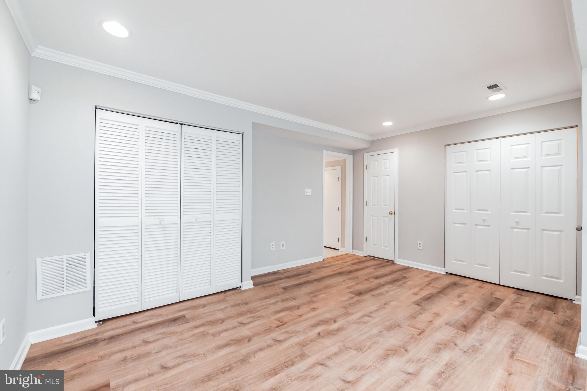 45545 Clear Spring Terrace Sterling, VA 20165 - Photo 4 of 28