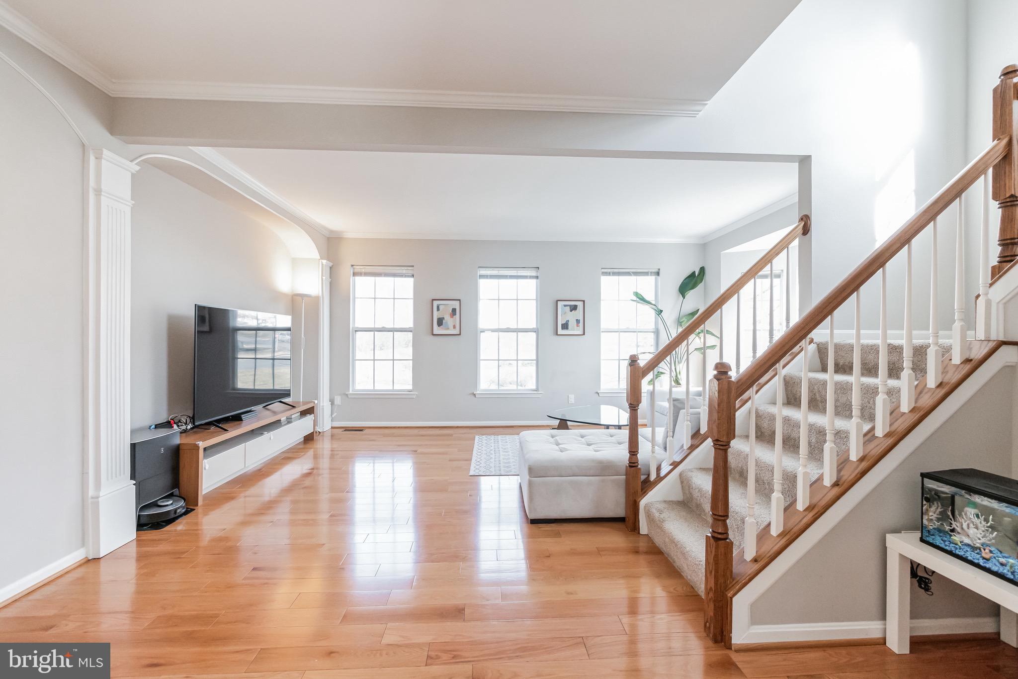 45545 Clear Spring Terrace Sterling, VA 20165 - Photo 6 of 28