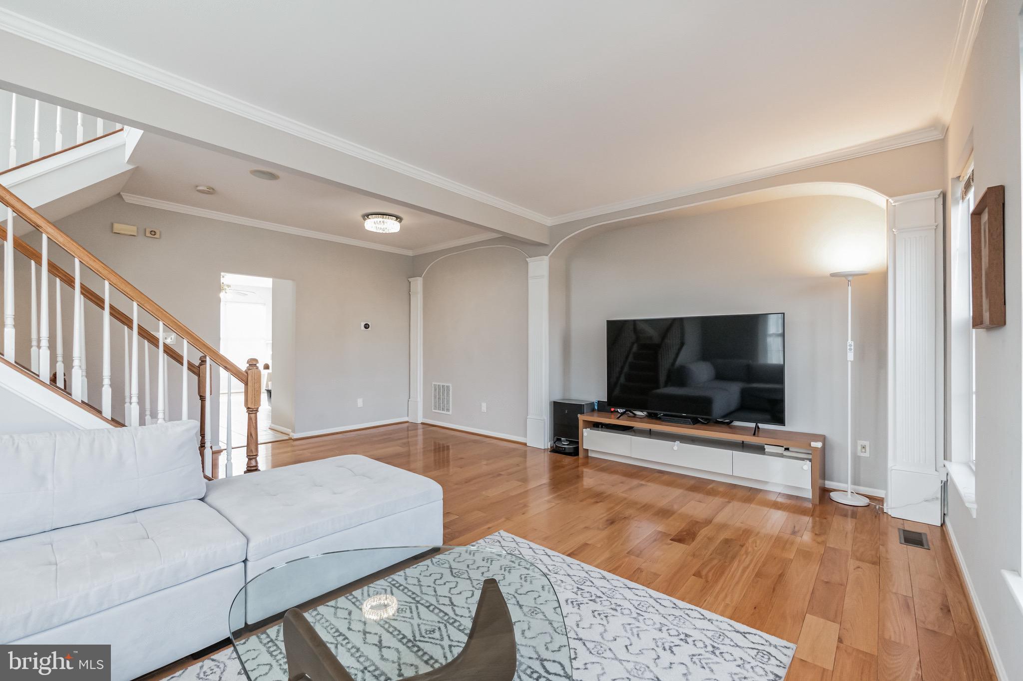 45545 Clear Spring Terrace Sterling, VA 20165 - Photo 9 of 28