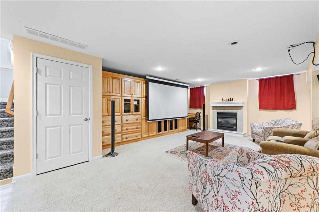 1513 Southwest Summit Crossing Court Lee's Summit, MO 64081 - Photo 37 of 58