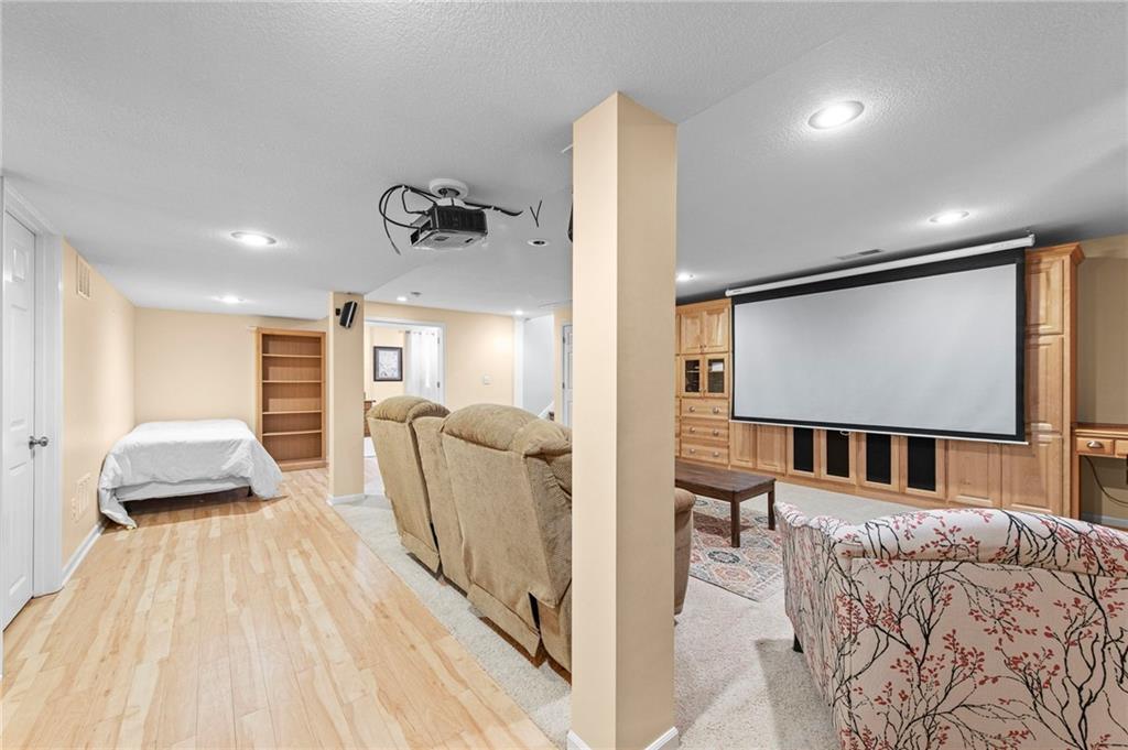 1513 Southwest Summit Crossing Court Lee's Summit, MO 64081 - Photo 38 of 58