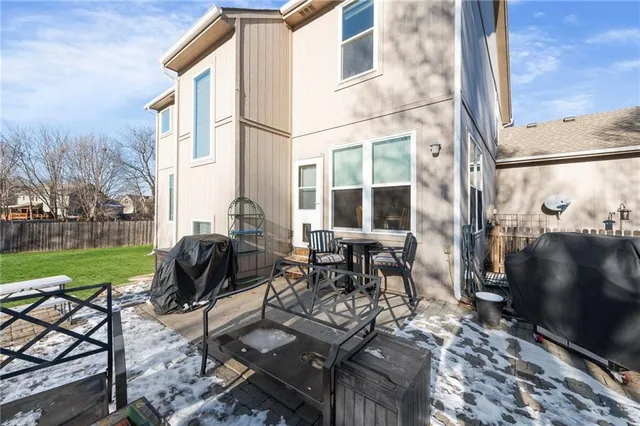 $495,000 | 1513 Southwest Summit Crossing Court, Lee's Summit, MO 64081