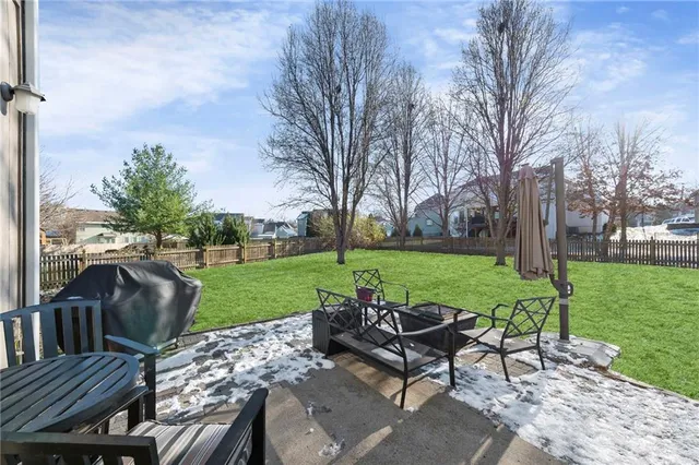 $495,000 | 1513 Southwest Summit Crossing Court, Lee's Summit, MO 64081