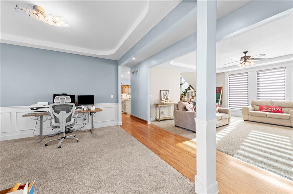 1513 Southwest Summit Crossing Court Lee's Summit, MO 64081 - Photo 8 of 58