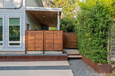 $549,000 | 2211 Canterbury Street, Unit B, Austin, TX 78702