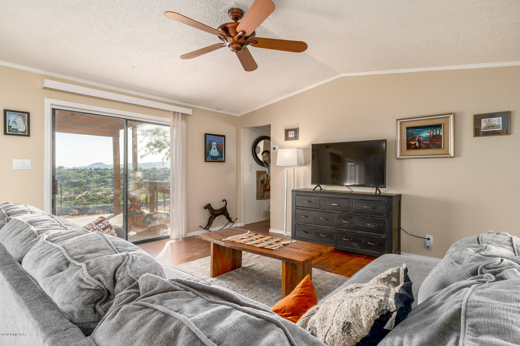 4455 East Rollins Road Tucson, AZ 85739 - Photo 4 of 34