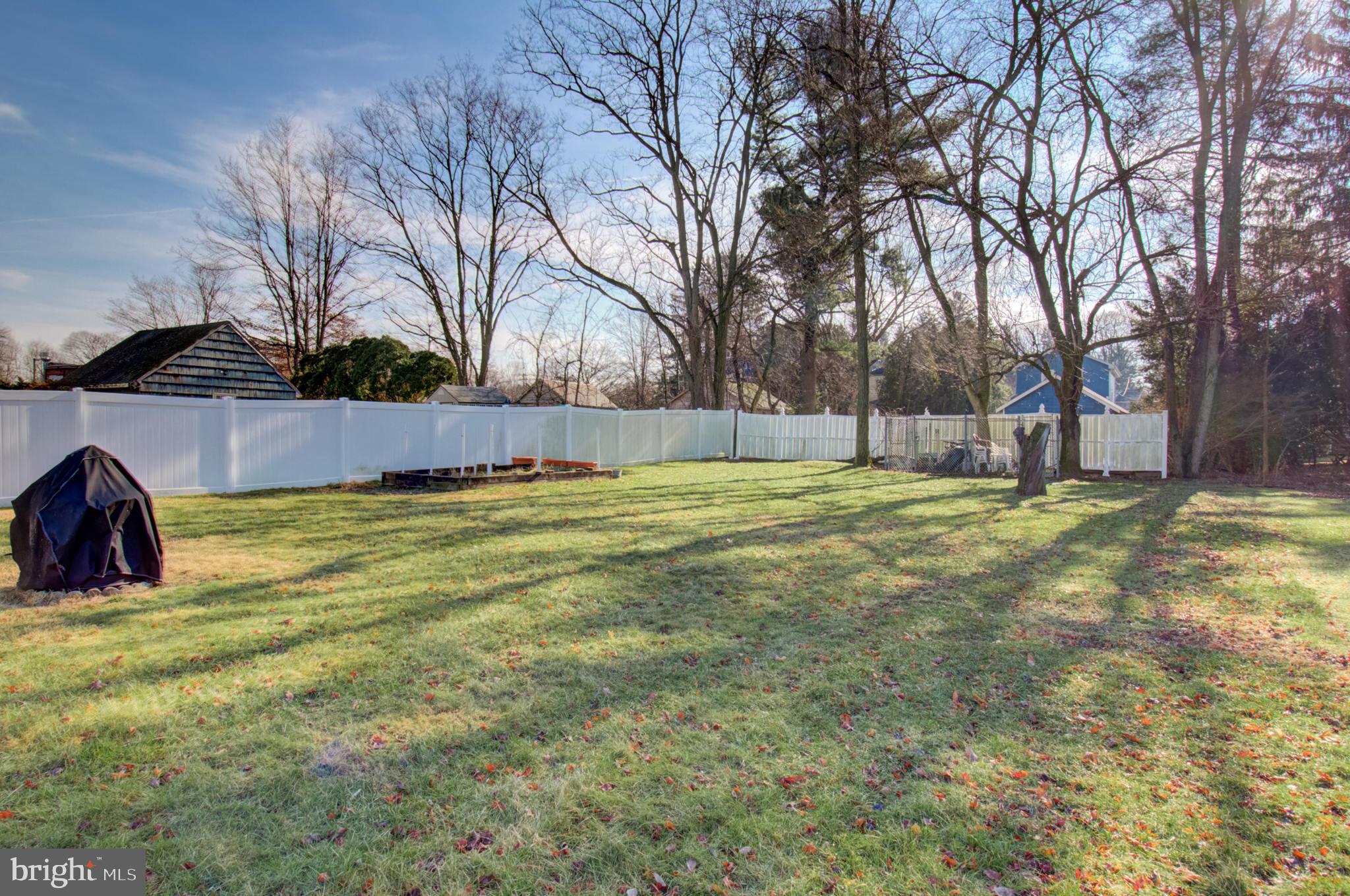 7 Sunset Avenue Ewing, NJ 08628 - Photo 3 of 18 Gallery Image 3