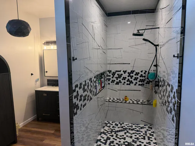 $499,900 | 14552 Highway 100, Browning, IL 62624