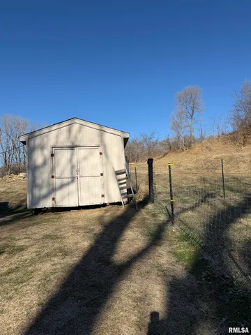 $499,900 | 14552 Highway 100, Browning, IL 62624