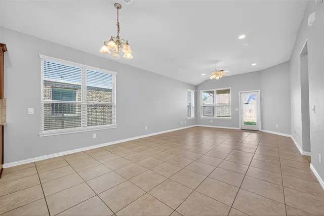 $2,900 | 26 Tidwillow Place, Tomball, TX 77375