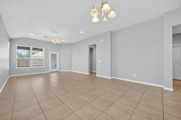 $2,900 | 26 Tidwillow Place, Tomball, TX 77375