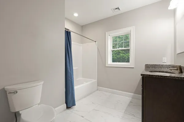 $499,900 | 181 South Franklin Street, Unit 102, Holbrook, MA 02343
