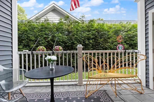 $499,900 | 181 South Franklin Street, Unit 102, Holbrook, MA 02343