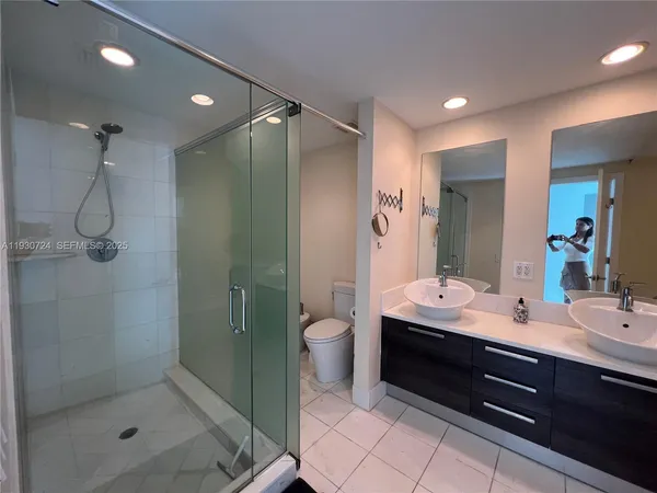$6,000 | 2950 Northeast 188th Street, Unit 531, Aventura, FL 33180