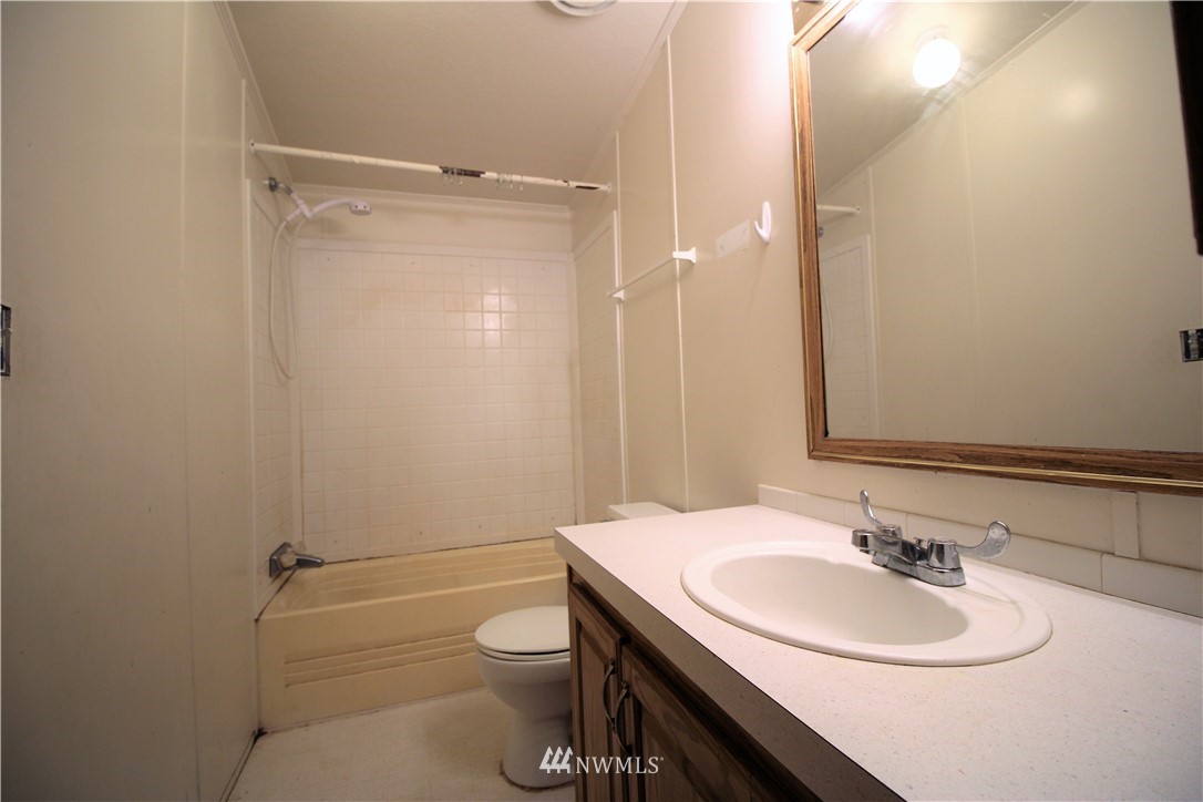 3457 Southeast Bloomfield Road Shelton, WA 98584 - Photo 15 of 23 Gallery Image 15
