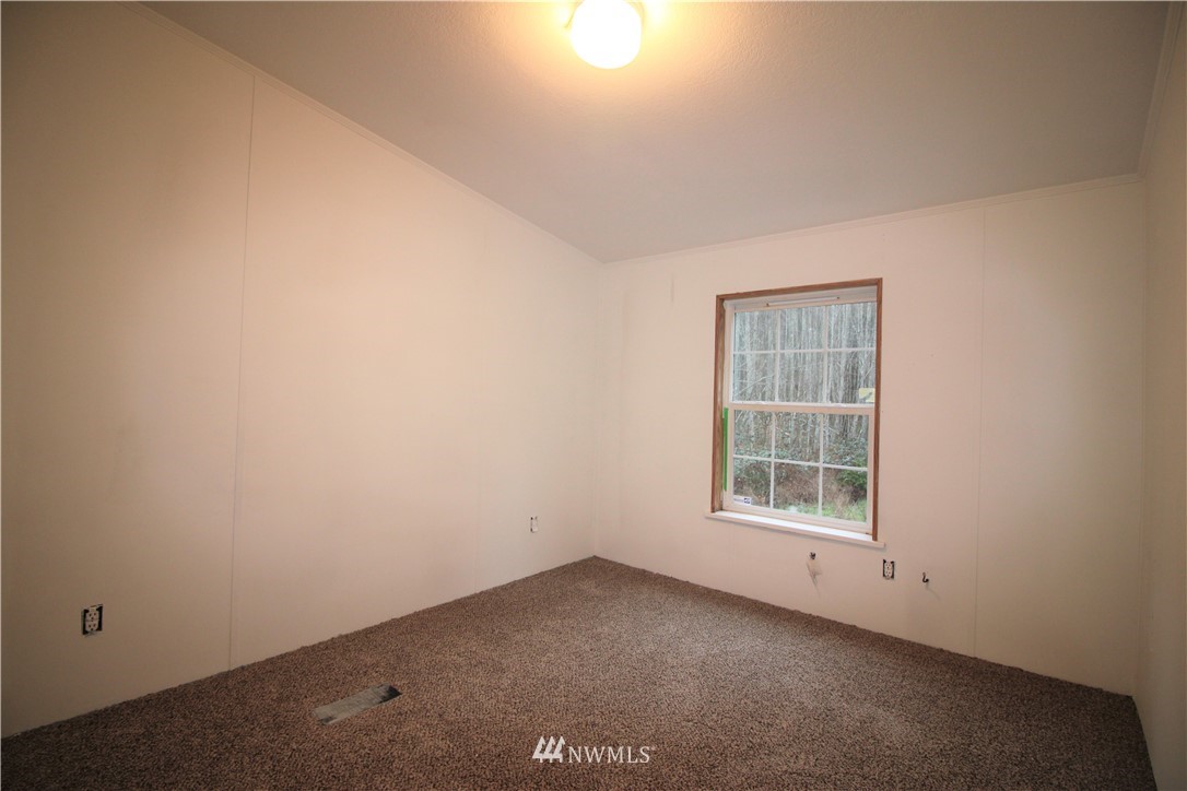 3457 Southeast Bloomfield Road Shelton, WA 98584 - Photo 17 of 23 Gallery Image 17
