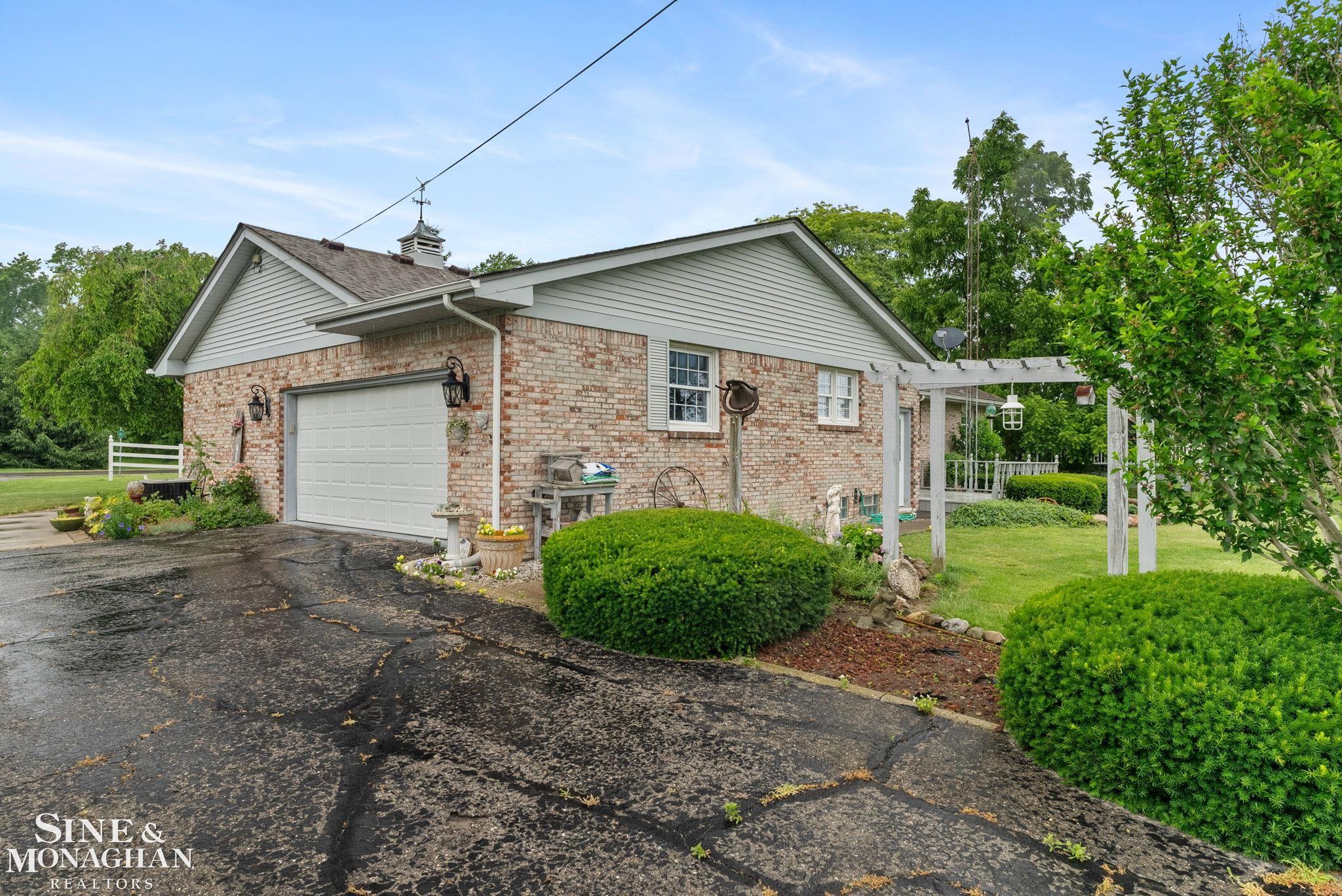 5175 Sandusky Road Peck, MI 48466 - Photo 41 of 58 50146726-ab13ae19-6a94-4e8d-96d0-d9394cada032.JPG