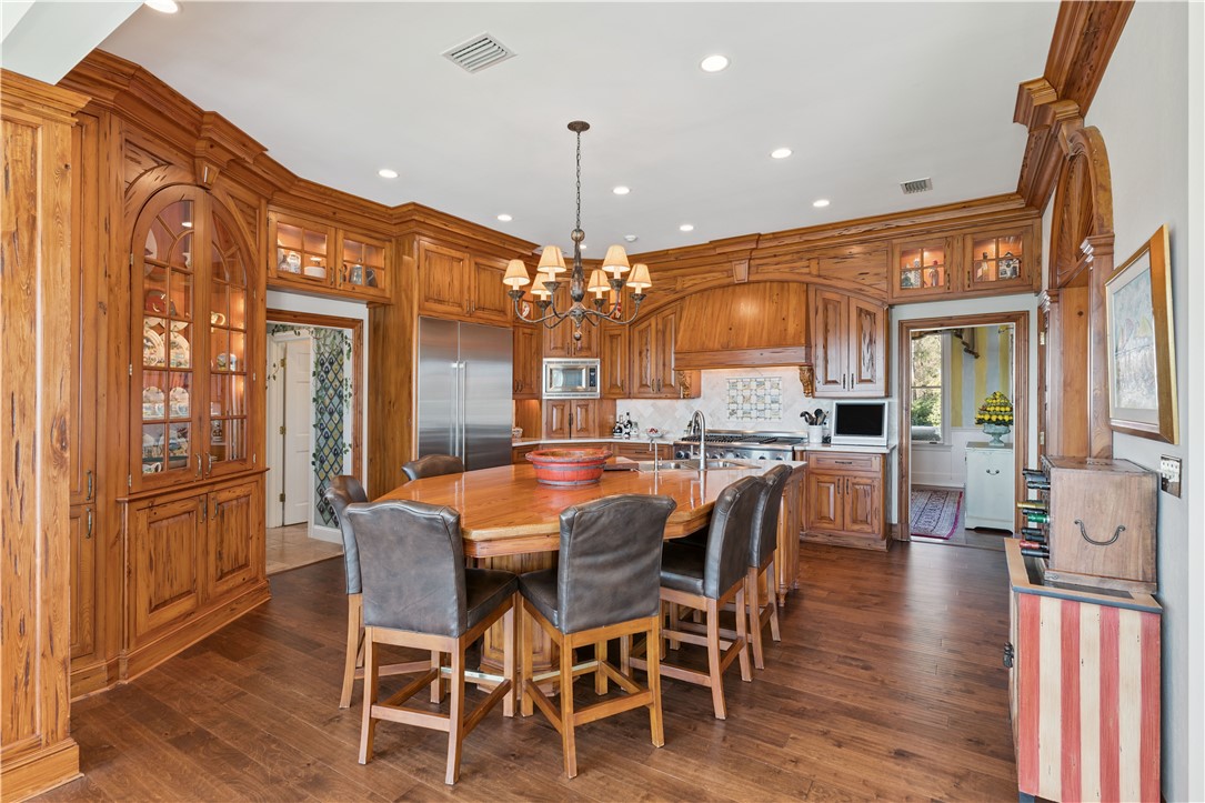 128 Hampton Point Drive St. Simons Island, GA 31522 - Photo 17 of 76